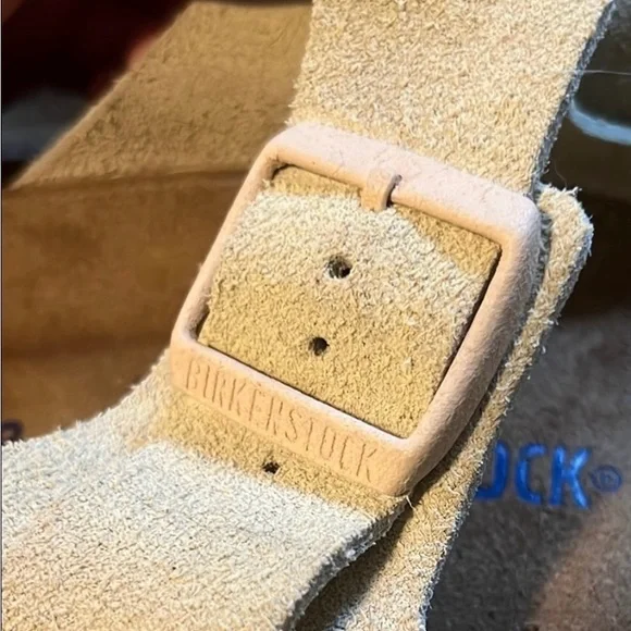 Birkenstock Kids Sandals in Tan Suede - Picture 6 of 8